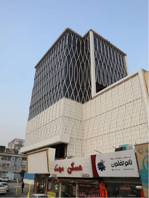 اجرای نمای مجتمع تیتان سنتر