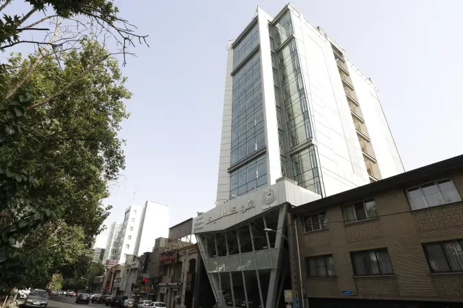 نمای مجتمع اجلاس 04