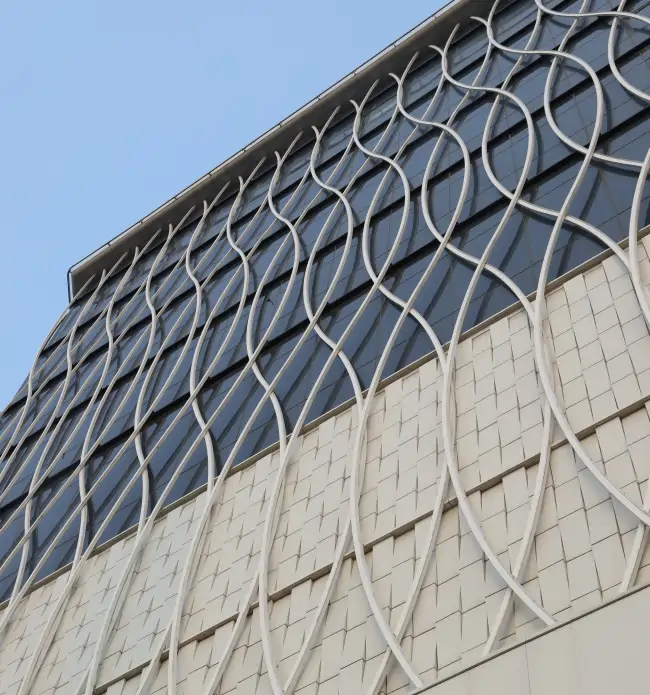 نمای ساختمان تیتان سنتر 04