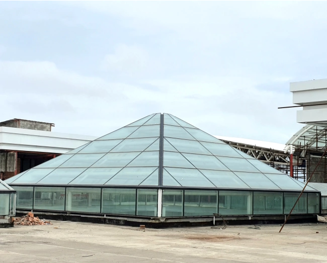 اسکای لایت سان سنتر در بابلسر