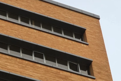 اجرای نمای آجری، از خدمات آلومینیوم نما