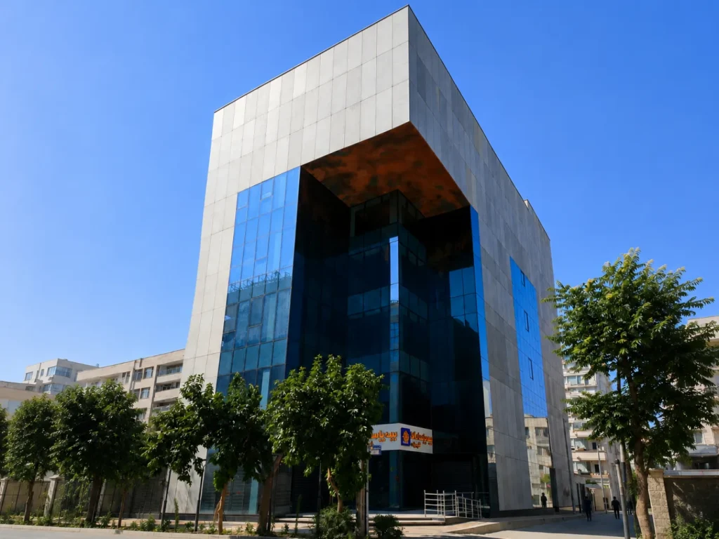 اجرای نمای ساختمان بیمه پاسارگاد