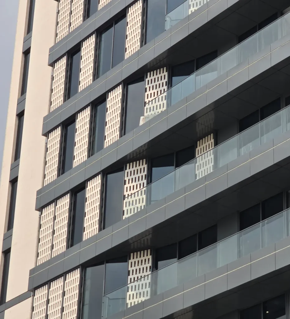 معایب و محدودیت های نمای آجری خشک